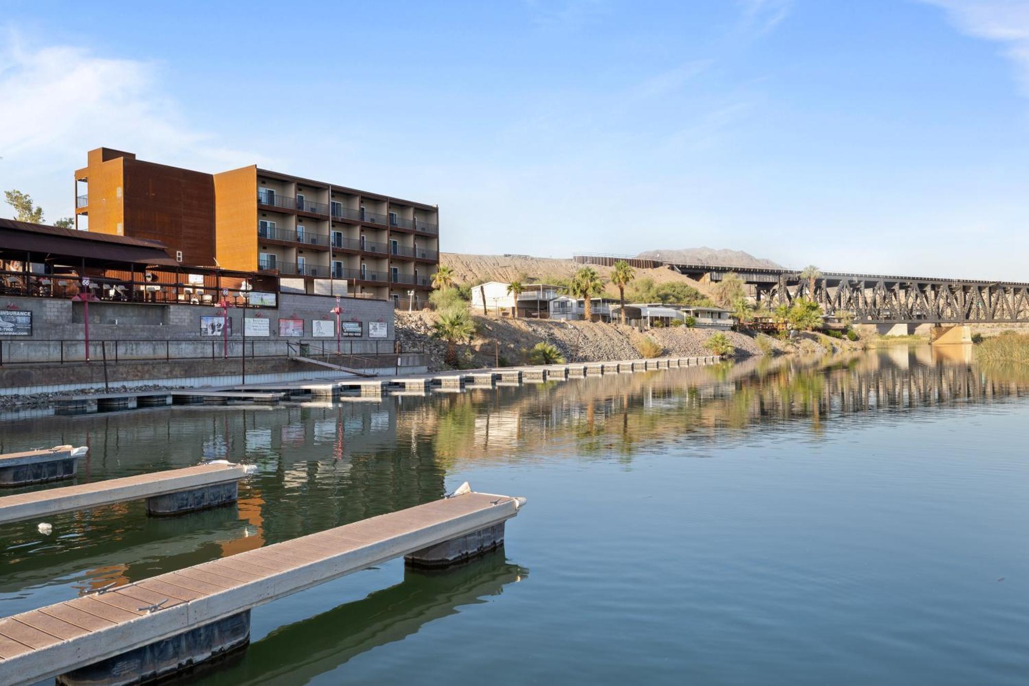 Topock66 Hotel Экстерьер фото